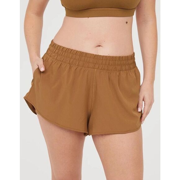 OFFLINE By Aerie 2” Hot Stuff Short In Tan/Brown Size XS - Picture 1 of 8